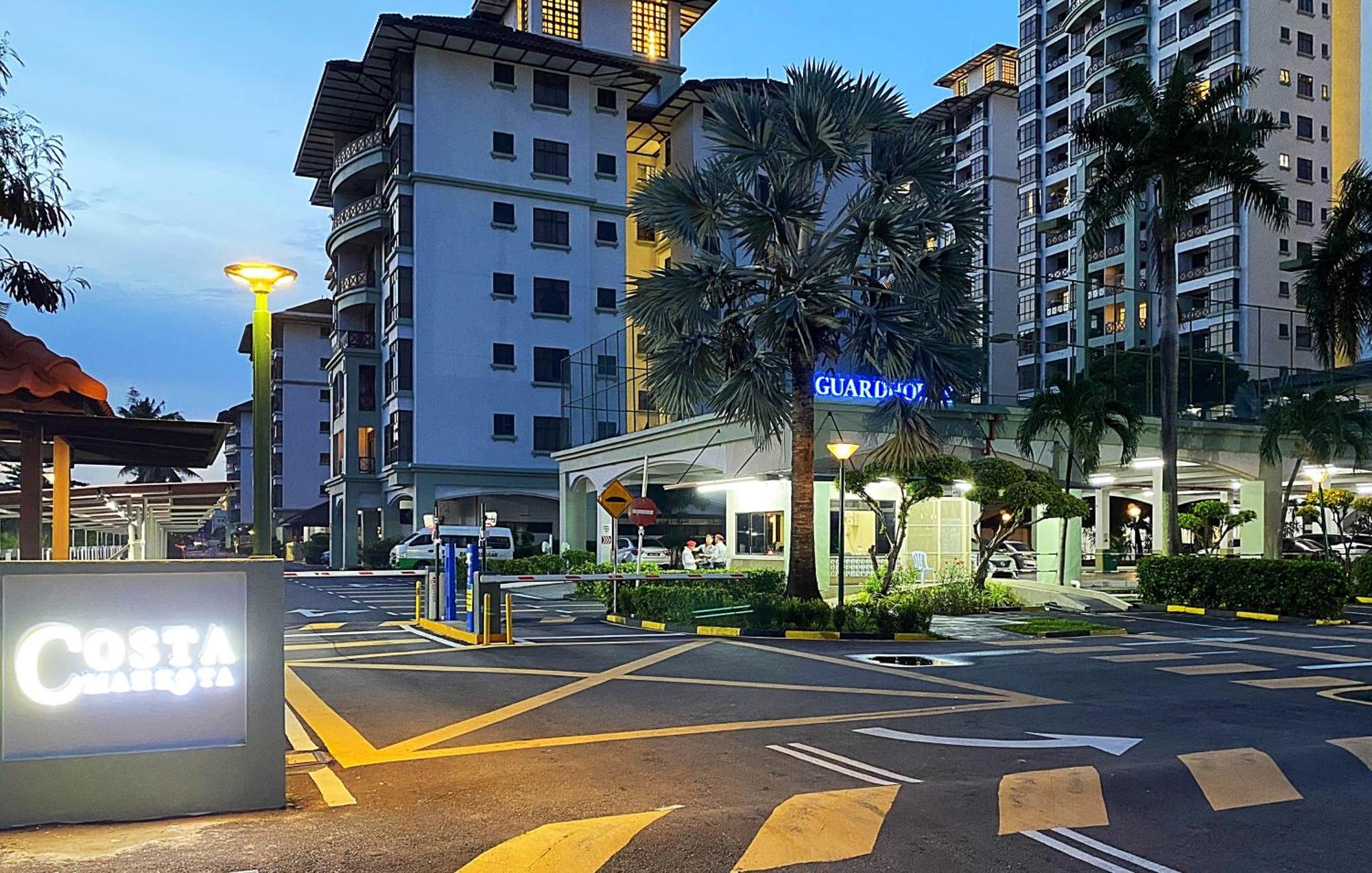 Amadel Residence 爱媄德民宿 16 Малакка Экстерьер фото